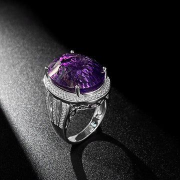 Light And Extravagant Wind Jewelry Large Denier Shaped Natural Amethyst Ring S925 Silver Set Crystal