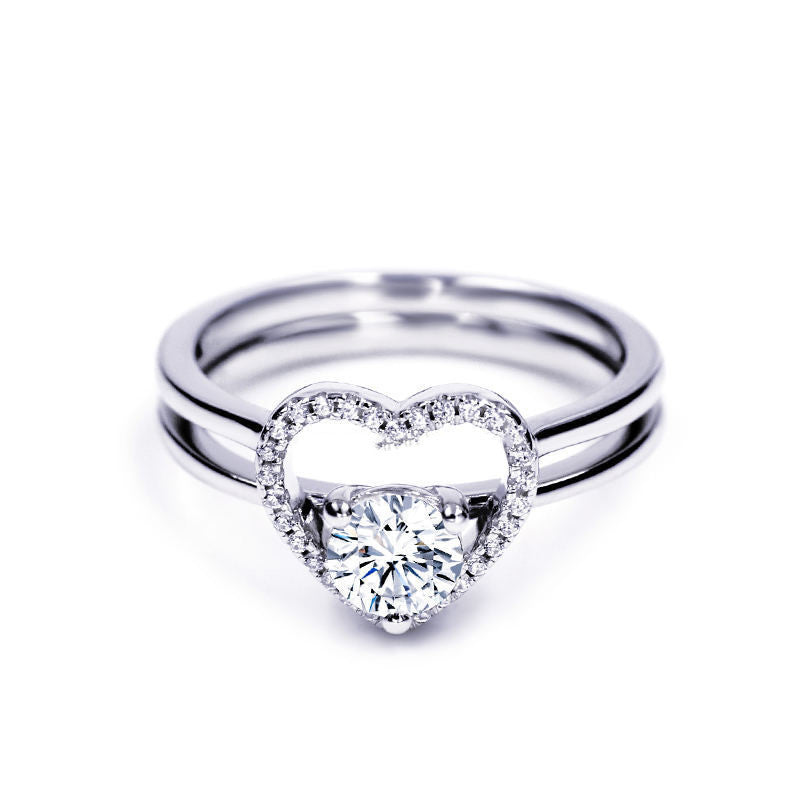 Heart-shaped Diamond Creative Women's Moissanite Ring