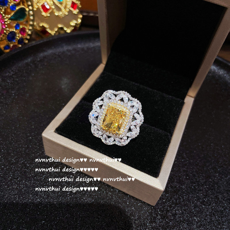 925 Silver Goose Yellow Gemstone Flower Ring