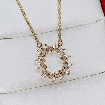 Micro-inlaid Zircon Garland Pendant Clavicle Chain